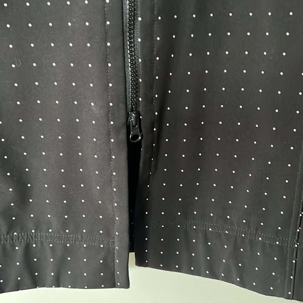 Lululemon Apres Yoga Polka Dot Hooded Jacket, M (10) - Picture 11 of 16